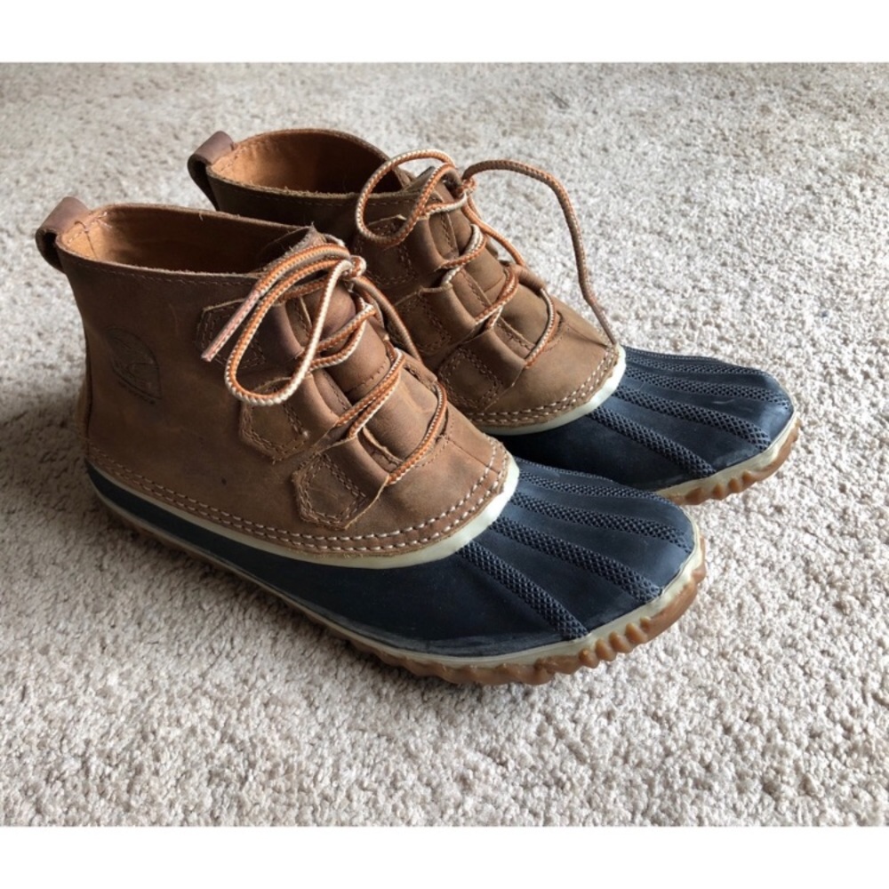 Sorel waterproof boots size 8